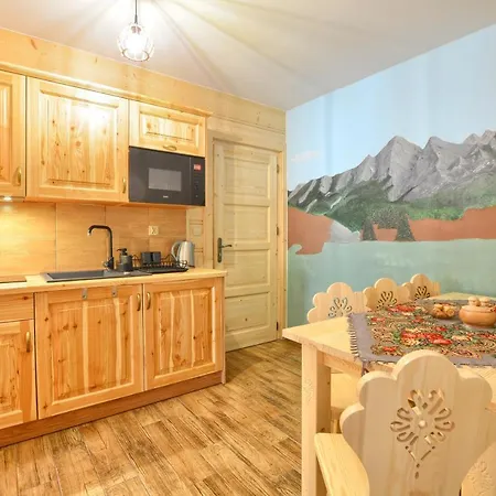 Dom Pod Lipa Apartment Brzegi  Exterior photo